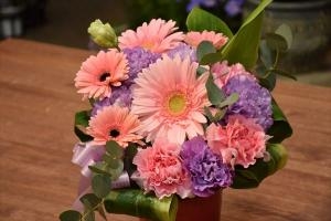 ラベンダー色のトルコキキョウを使って♬｜「有花園」　（群馬県高崎市の花キューピット加盟店 花屋）のブログ